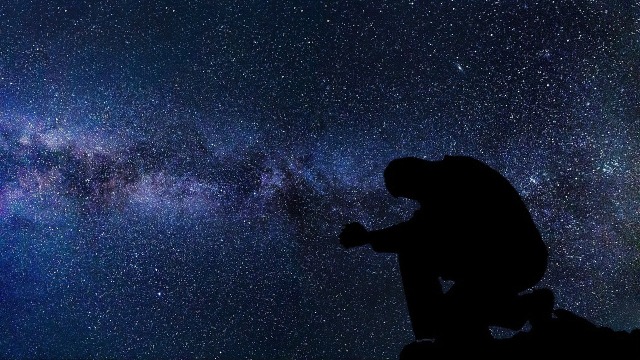 praying_space_stars